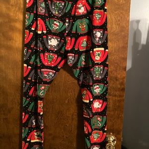 Ugly sweater leggings